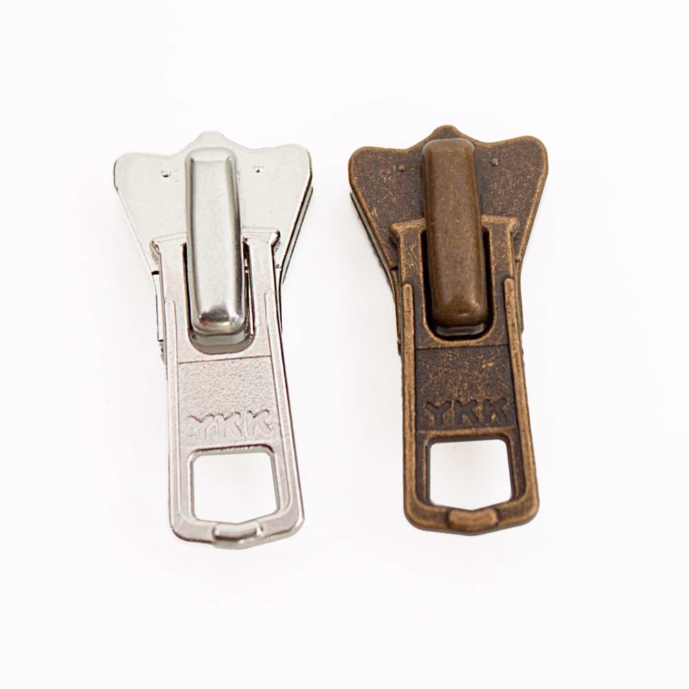 SLIDER AUTOMATIC LOCK M-8 FOR VISLON ZIPPER